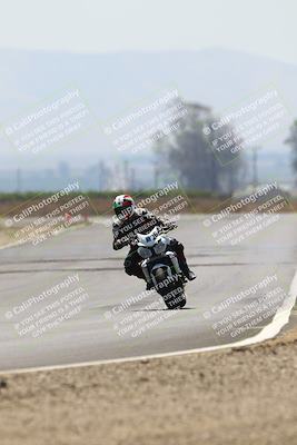 media/Jun-07-2025-TrackDaz (Sat) [[4413525952]]/B Group/220pm (Turn 9)/